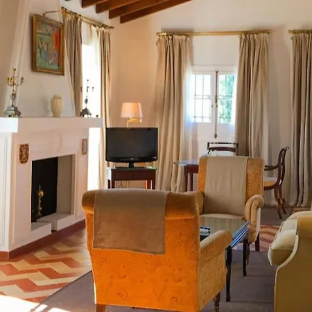 Cortijo Hotel Torre de la Reina