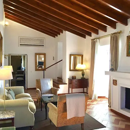 Cortijo Hotel 3*